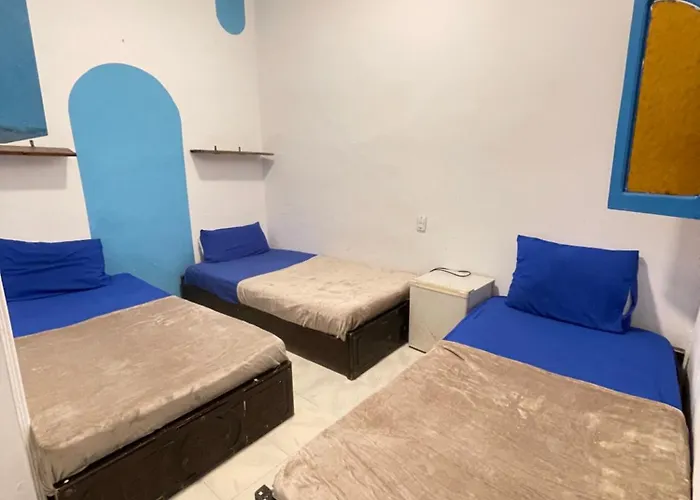 Whales Camp Hotel Dahab